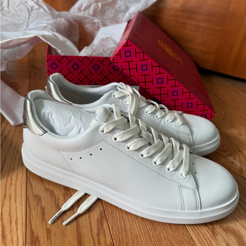Tory Burch Howell Court leather sneaker